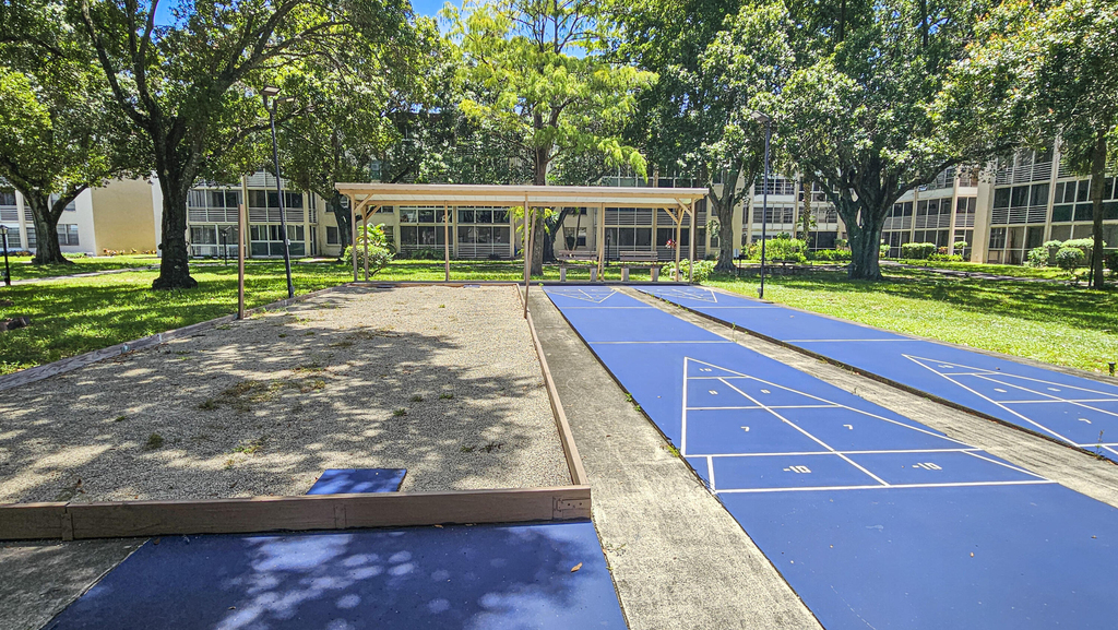 2650 Nw 49th Avenue - Photo 34