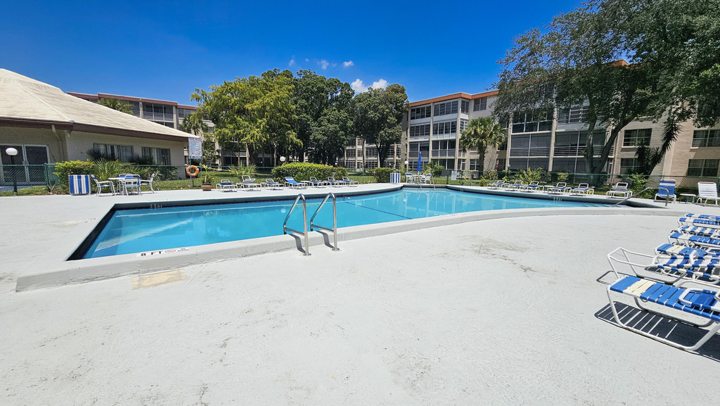2650 Nw 49th Avenue - Photo 51