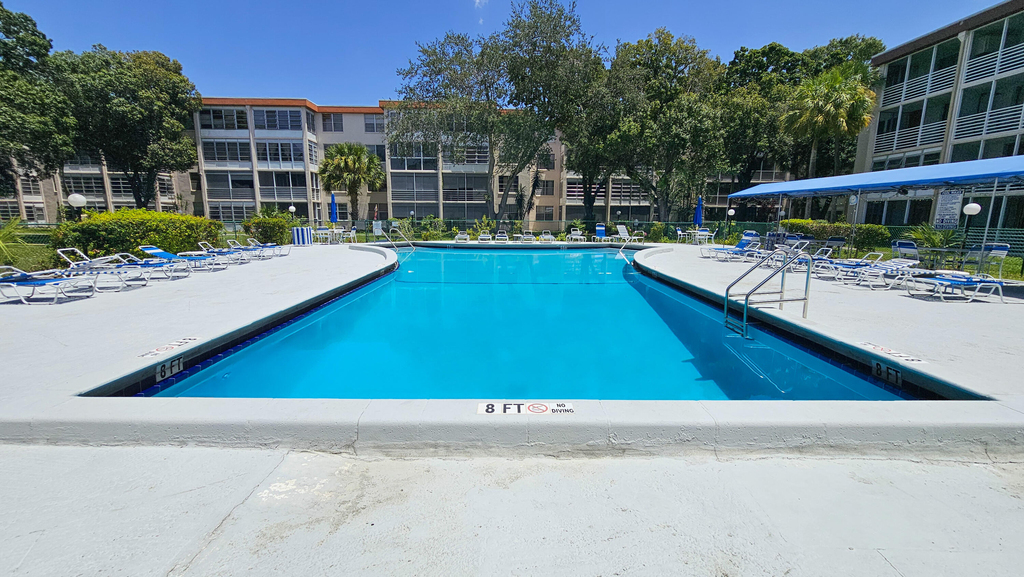 2650 Nw 49th Avenue - Photo 50