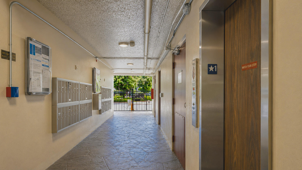 2650 Nw 49th Avenue - Photo 2