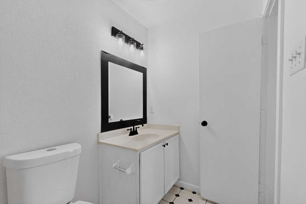 2505 Mitchell Lane - Photo 20
