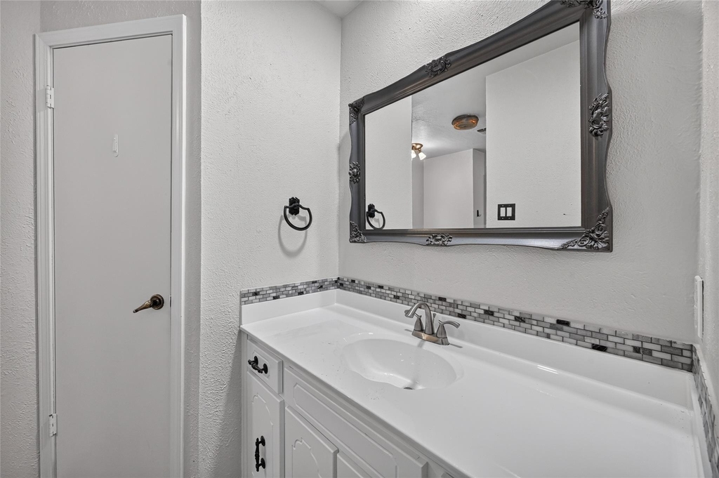 7217 Timberlane Drive - Photo 10