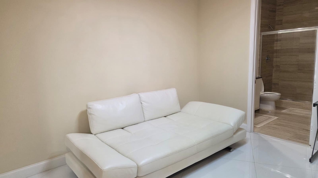 15811 Collins Avenue - Photo 6