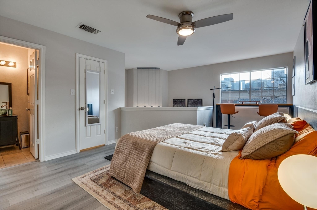 3033 San Jacinto Street - Photo 5