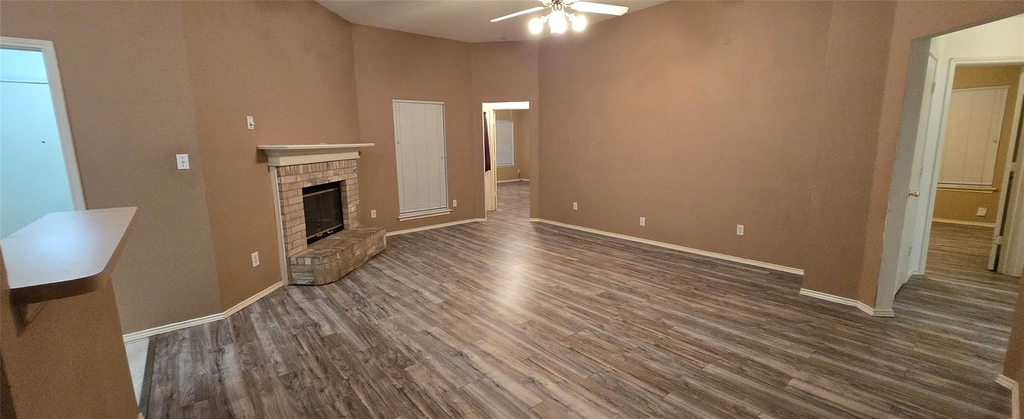 1912 Chapman Drive - Photo 7