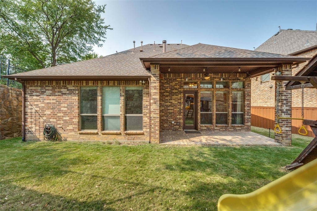 4046 E Hill Drive - Photo 24
