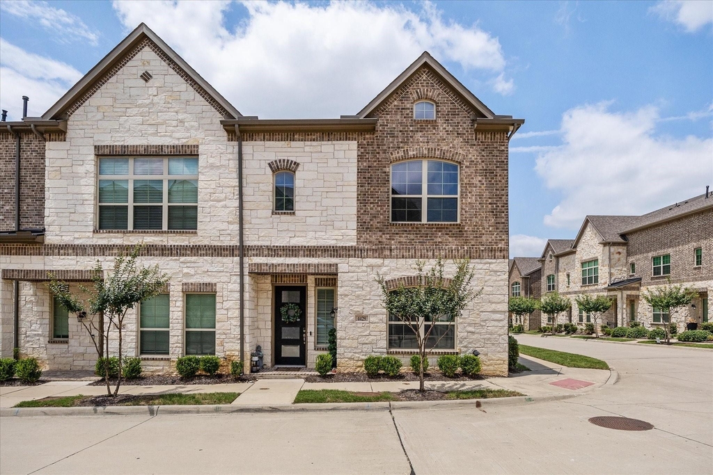 4429 Grady Lane - Photo 2