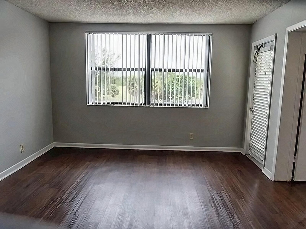 708 Executive Center Drive - Photo 1