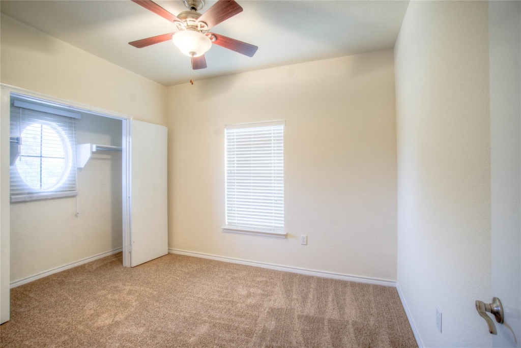 1064 Colonial Drive - Photo 13
