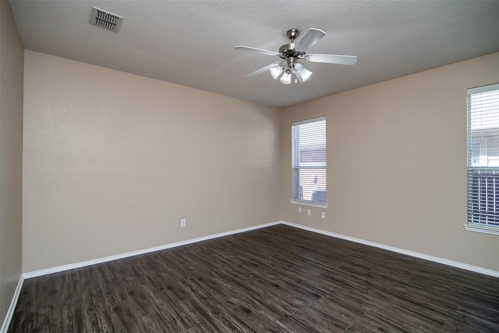 5140 Meandering Creek Court - Photo 8