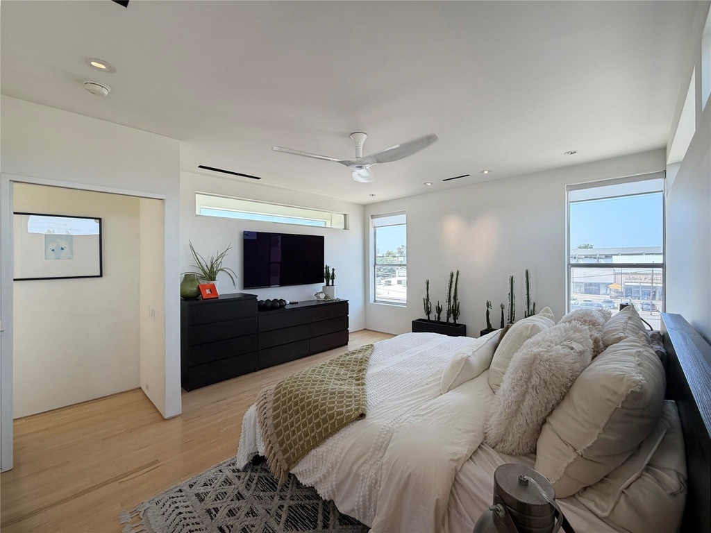 2021 Glencoe Street - Photo 29