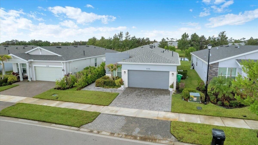 12736 Sw Eleanor Drive - Photo 2
