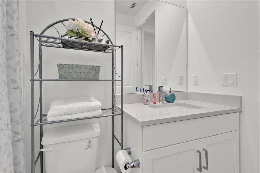 12736 Sw Eleanor Drive - Photo 17