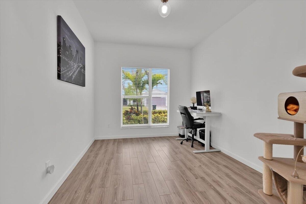 12736 Sw Eleanor Drive - Photo 13