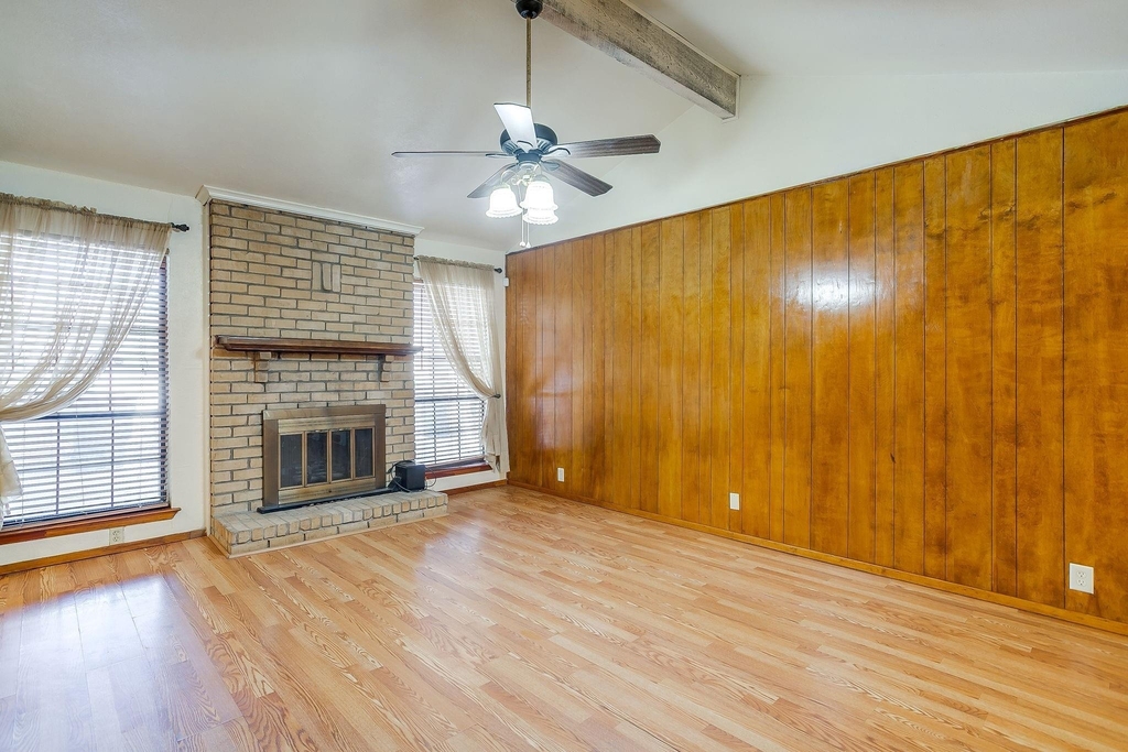 3031 Las Vegas Trail - Photo 5
