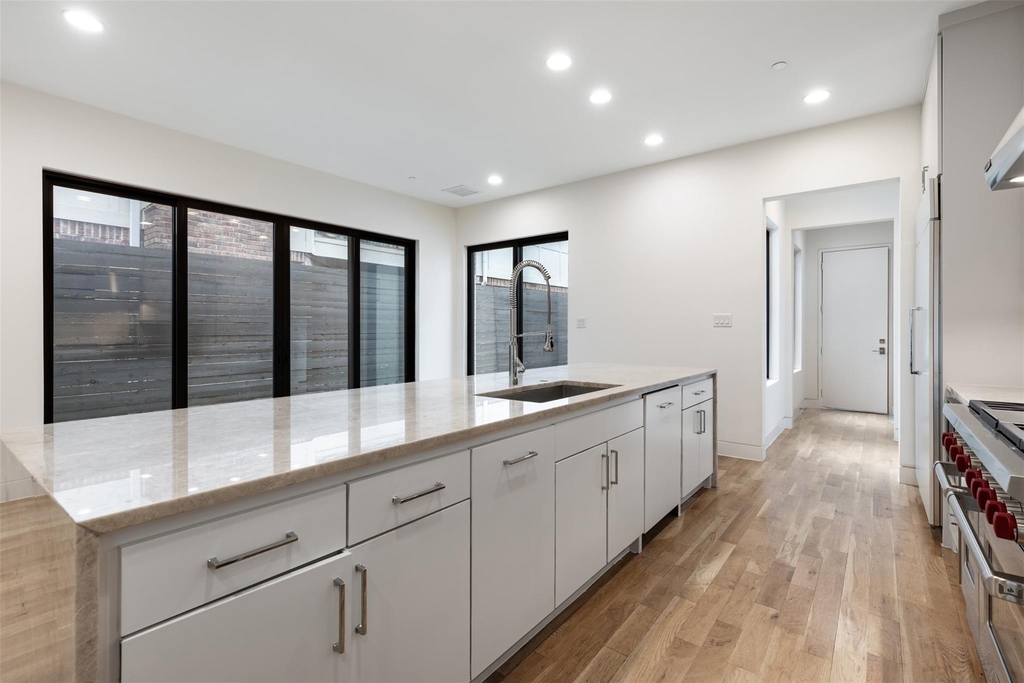 3526 Asbury Street - Photo 12