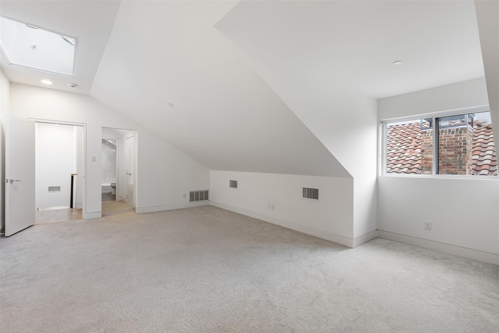 3526 Asbury Street - Photo 34