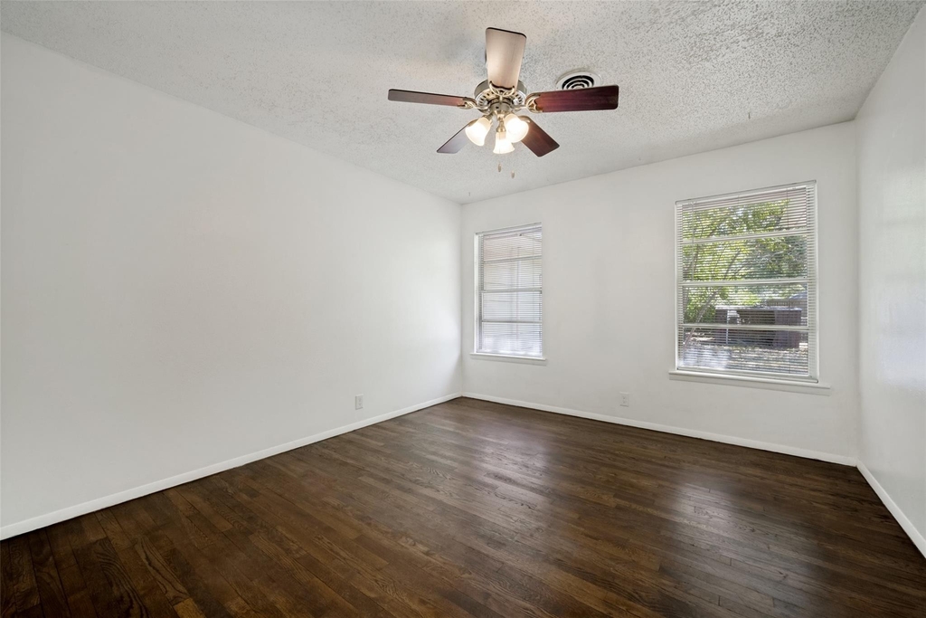 3214 Avon Street - Photo 5