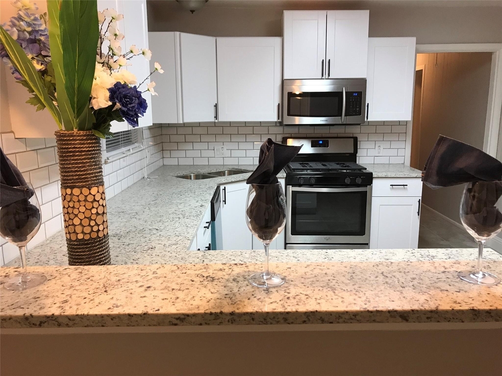 1502 Dale Place - Photo 3