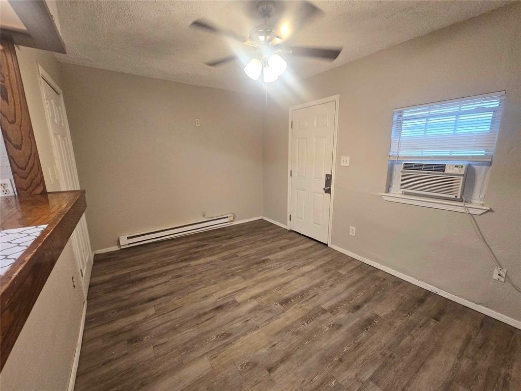 2308 Nw 12th Street - Photo 2