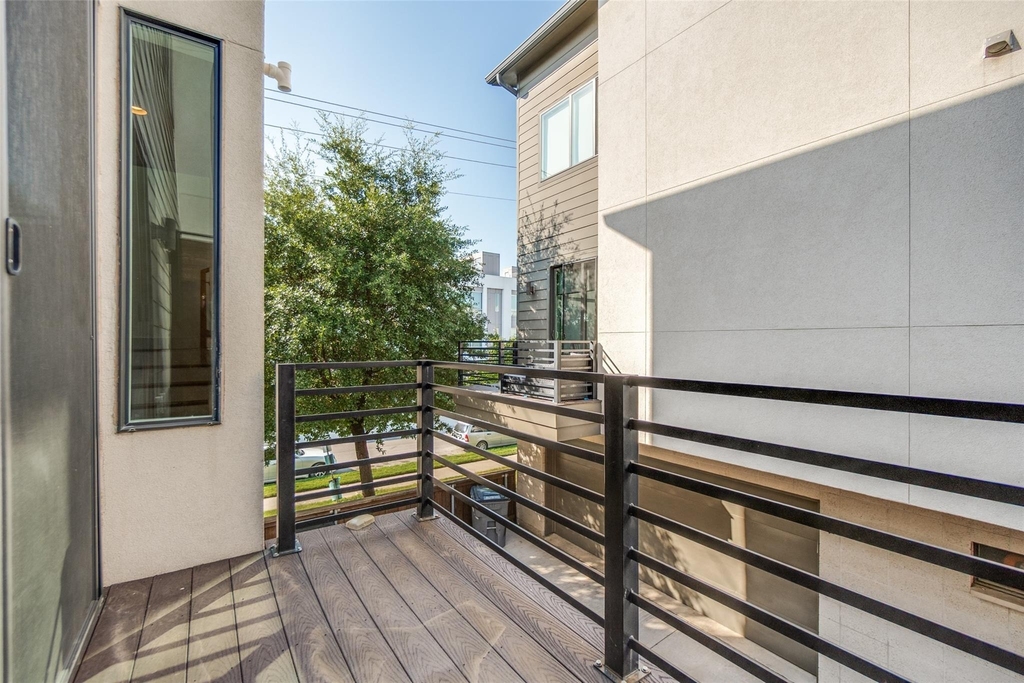 2103 Bennett Avenue - Photo 13