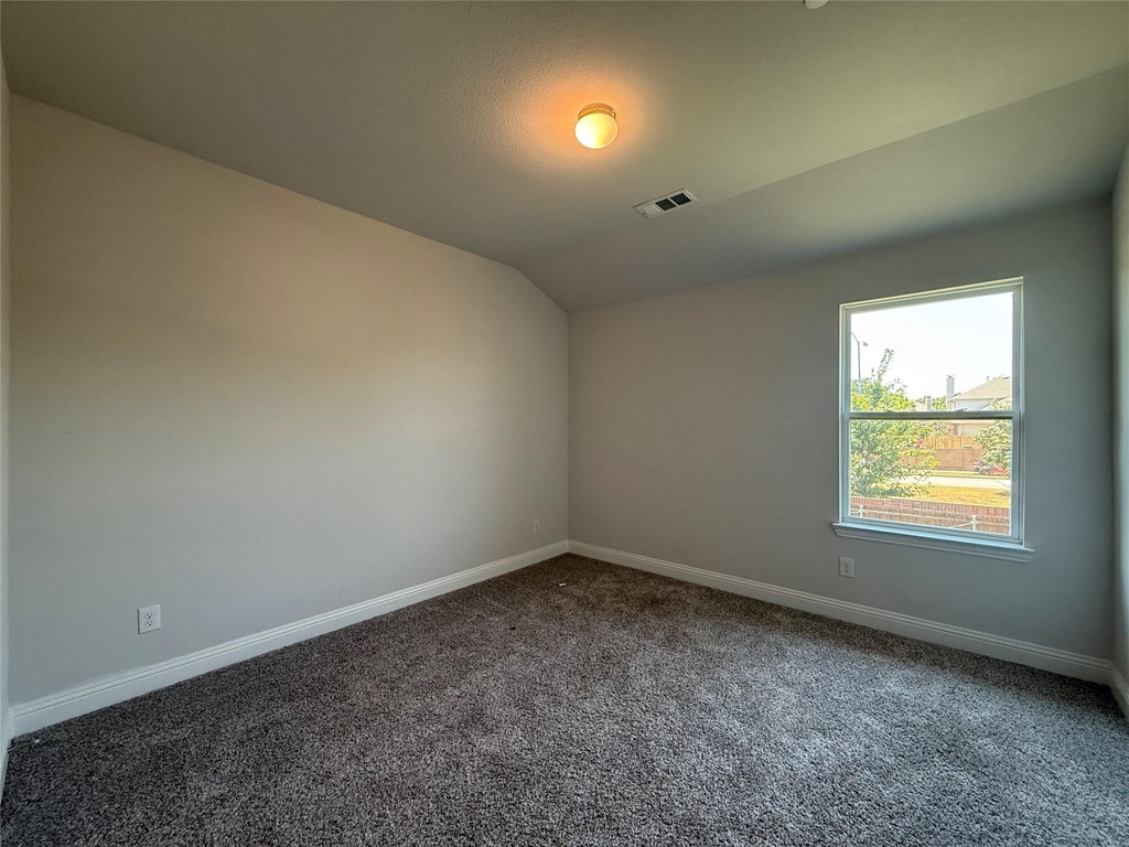 588 Hutchinson Lane - Photo 11