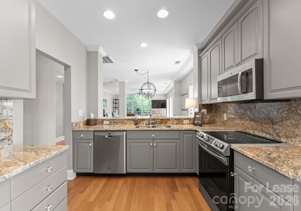 400 N Church Street - Photo 3