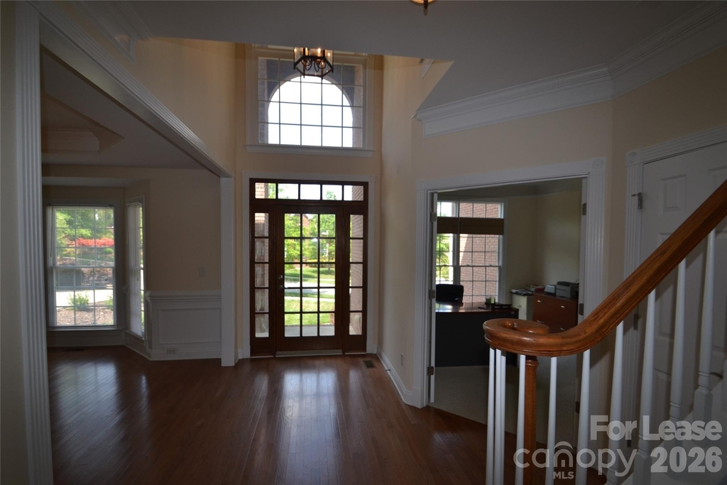 1144 Woodhall Drive - Photo 5