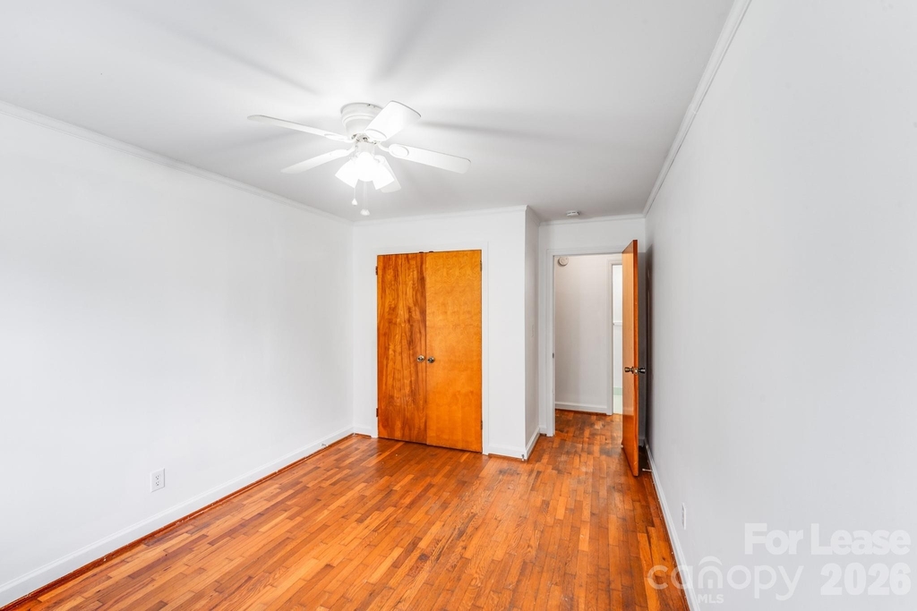 405 W Harvie Avenue - Photo 10