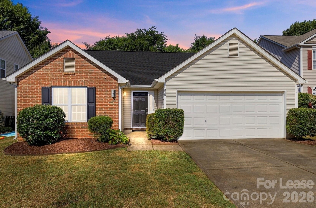 11228 Dickie Ross Road - Photo 0