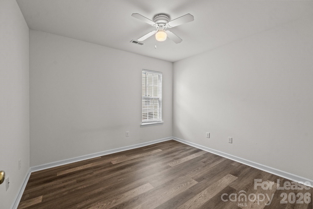 11228 Dickie Ross Road - Photo 21