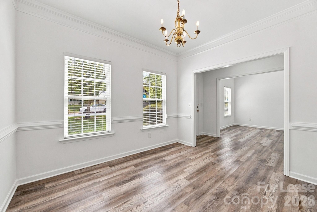 1748 Chinchester Lane - Photo 4