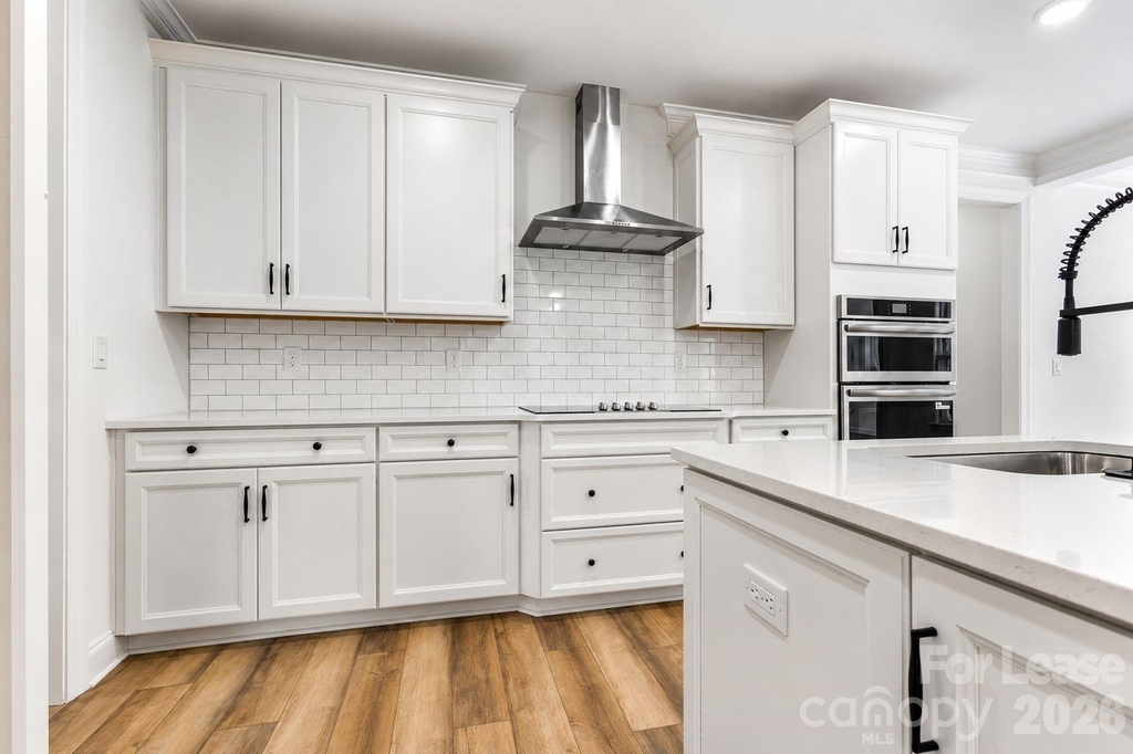 5944 Bakers Point - Photo 4