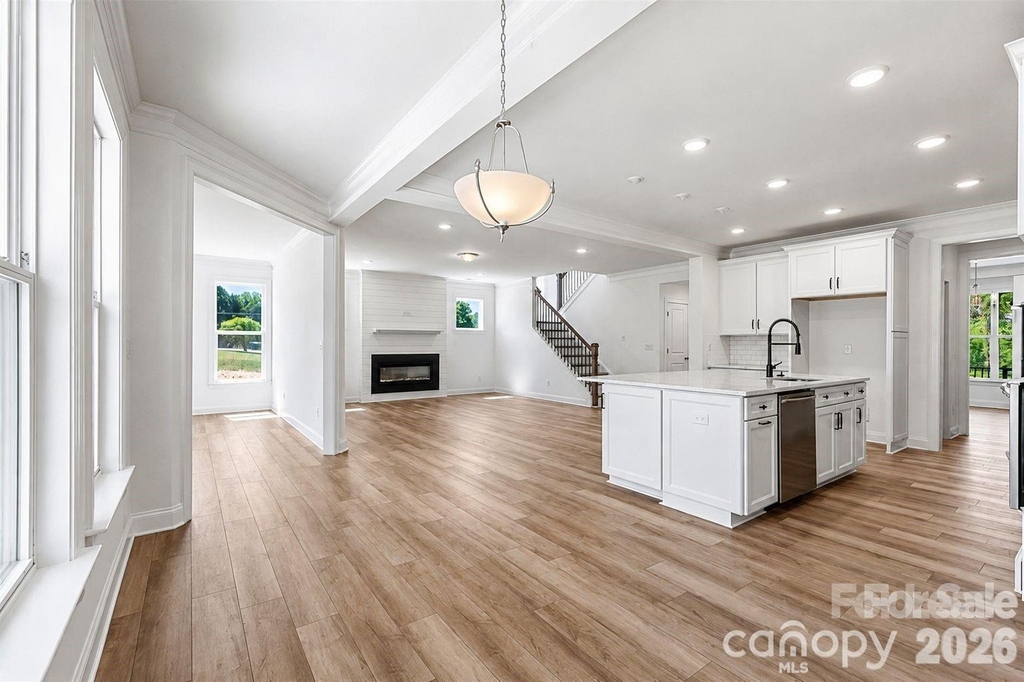 5944 Bakers Point - Photo 3