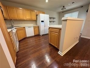 8763 Robinson Forest Drive - Photo 14