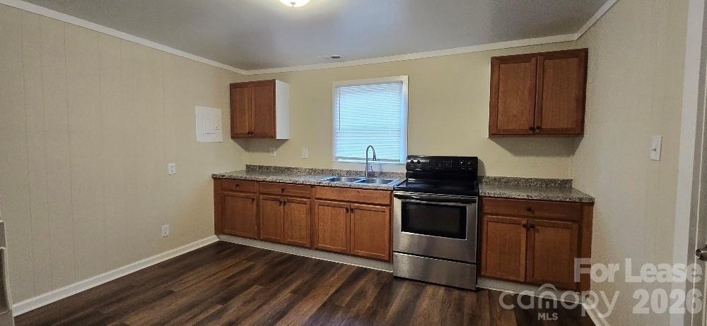 730 Taylor Street - Photo 2