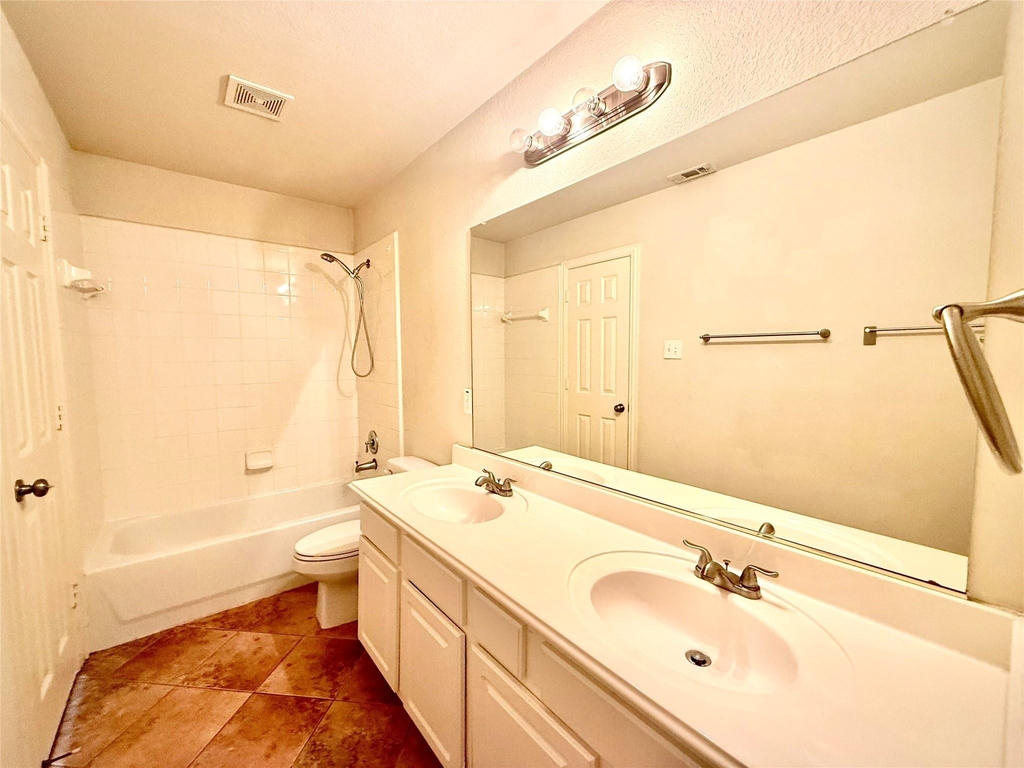 1703 Oak Brook Lane - Photo 21