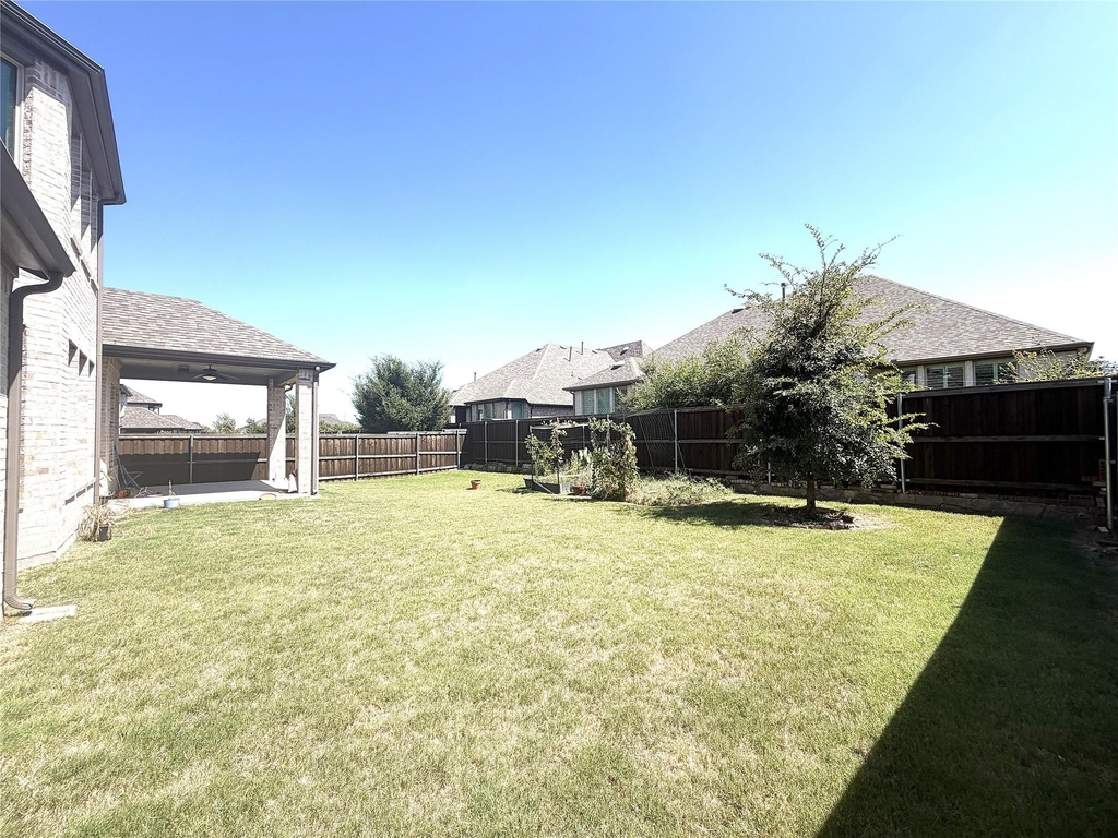 1117 Huckleberry Street - Photo 37
