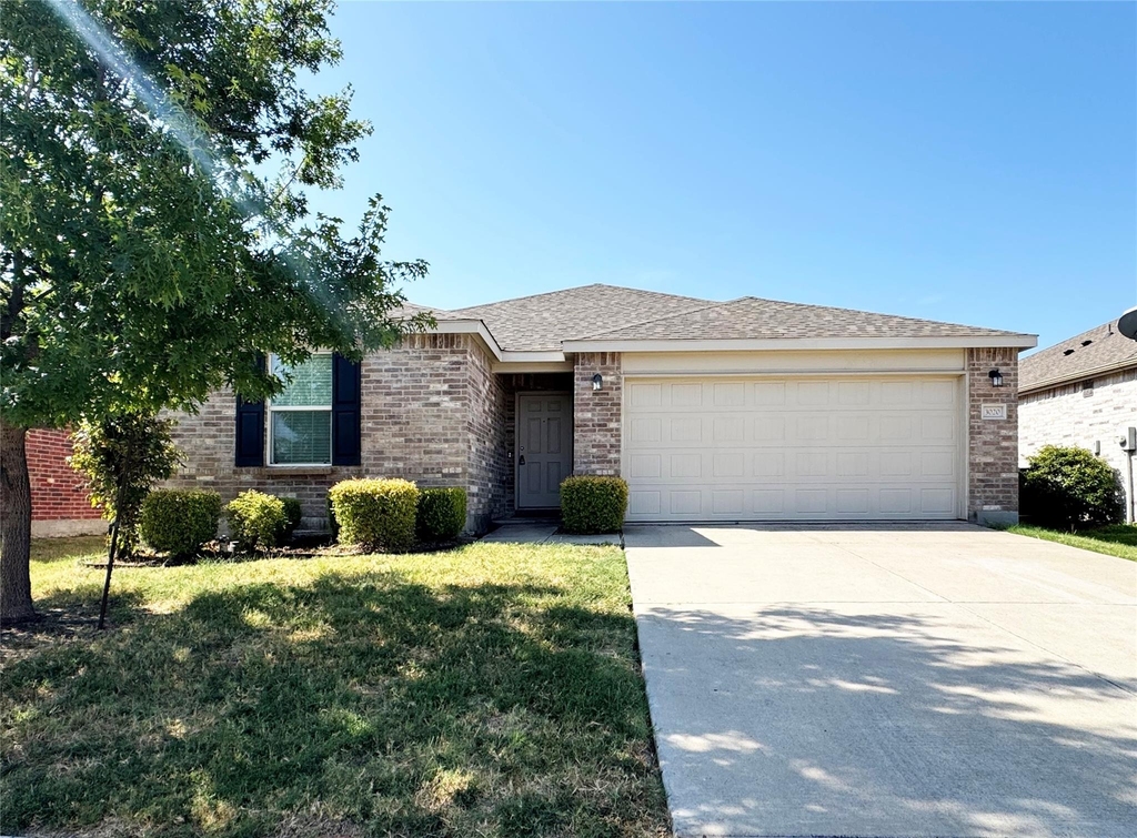 3020 Manuel Creek Drive - Photo 0