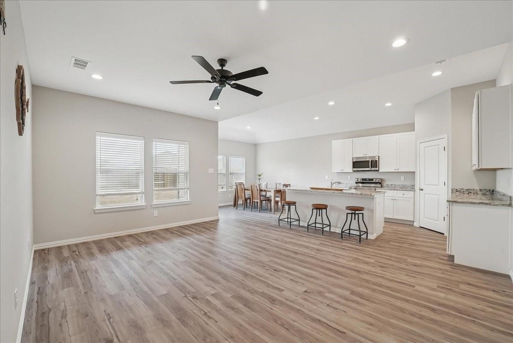 4802 Delano Street - Photo 3