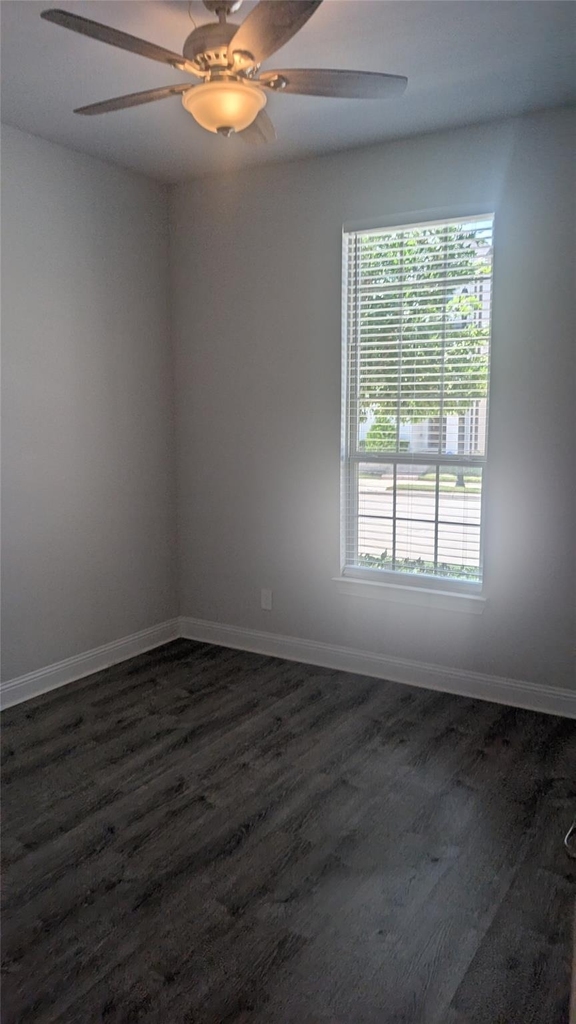 708 Waterbrook Parkway - Photo 32