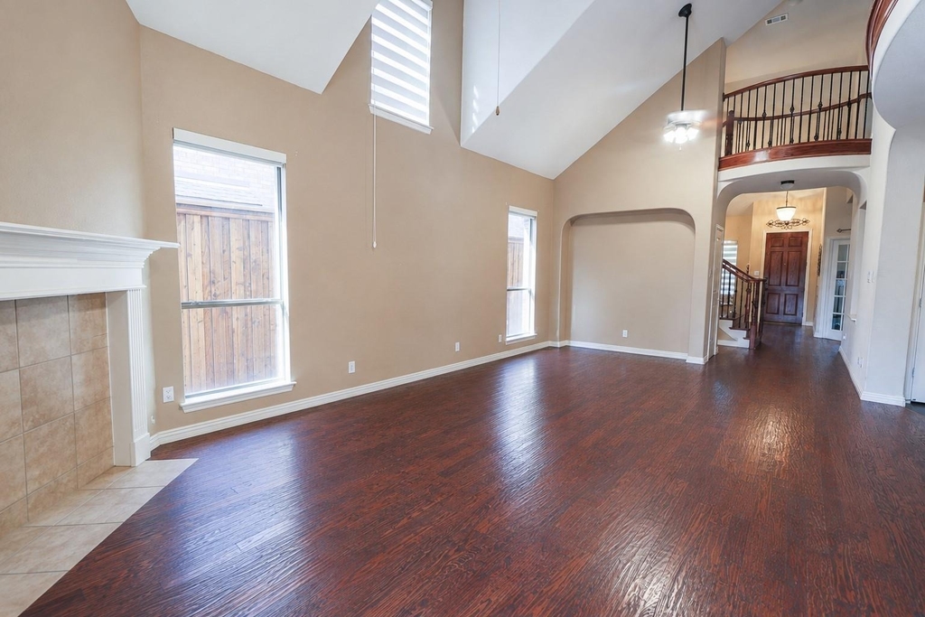14013 Valley Mills Drive - Photo 2