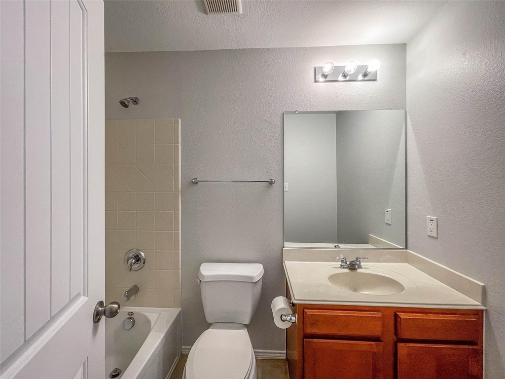 12217 Walden Wood Drive - Photo 17