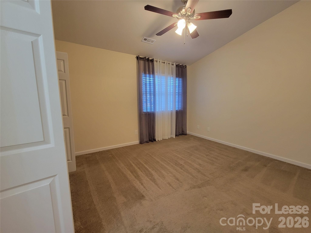 3811 Mosscroft Lane - Photo 10