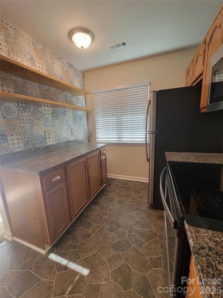 3811 Mosscroft Lane - Photo 5
