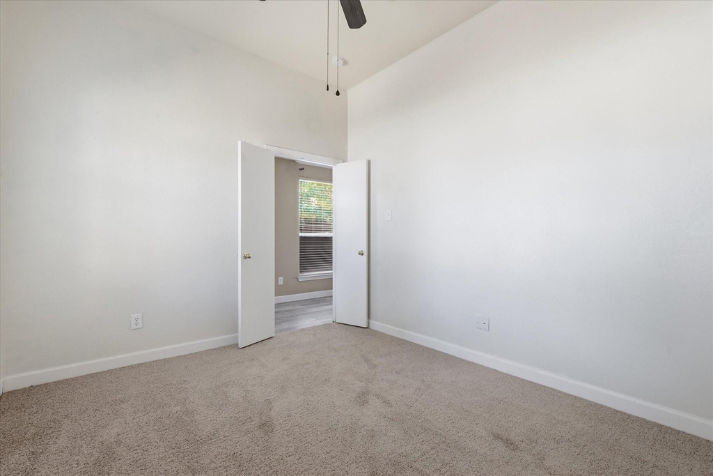 3003 Lake Ridge Drive - Photo 14