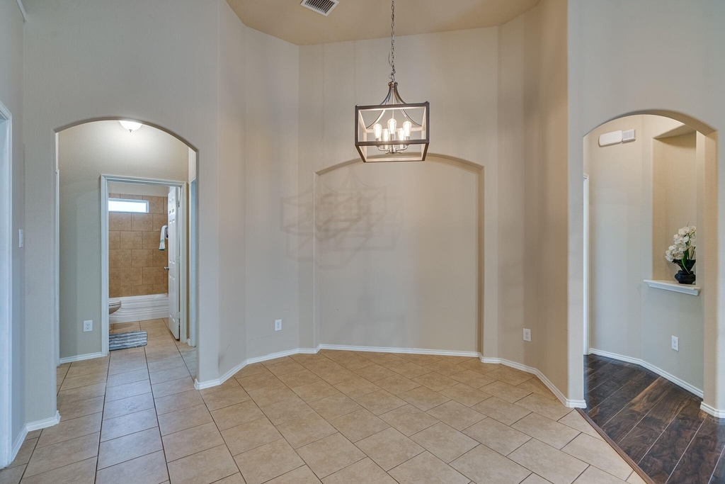 2300 Eppright Drive - Photo 7