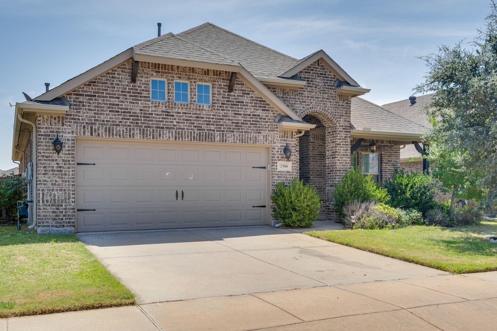 2300 Eppright Drive - Photo 1