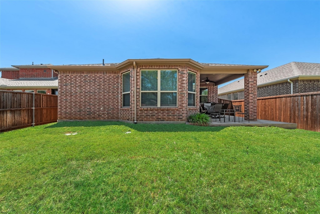 1919 Livingston Road - Photo 20