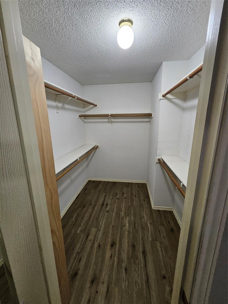 1608 Merritt Drive - Photo 24